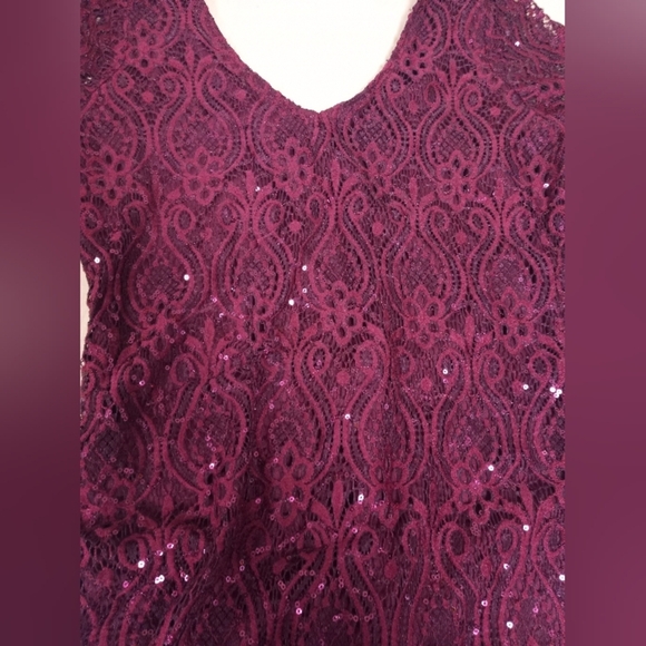 Blu Sage Burgundy Sequin Gown - Picture 2 of 6